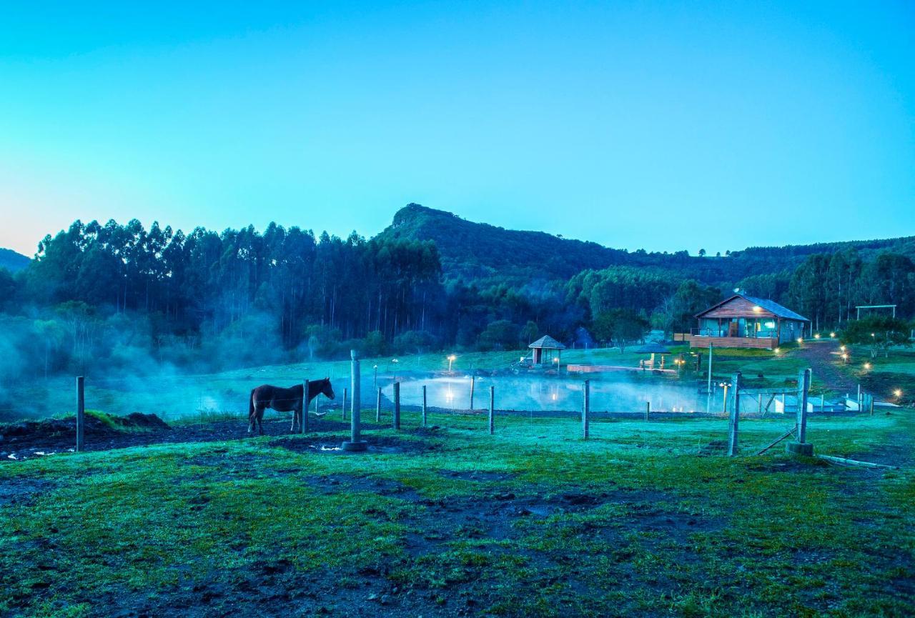 Bangalos Refugio Do Vale Santa Maria do Erval Екстериор снимка
